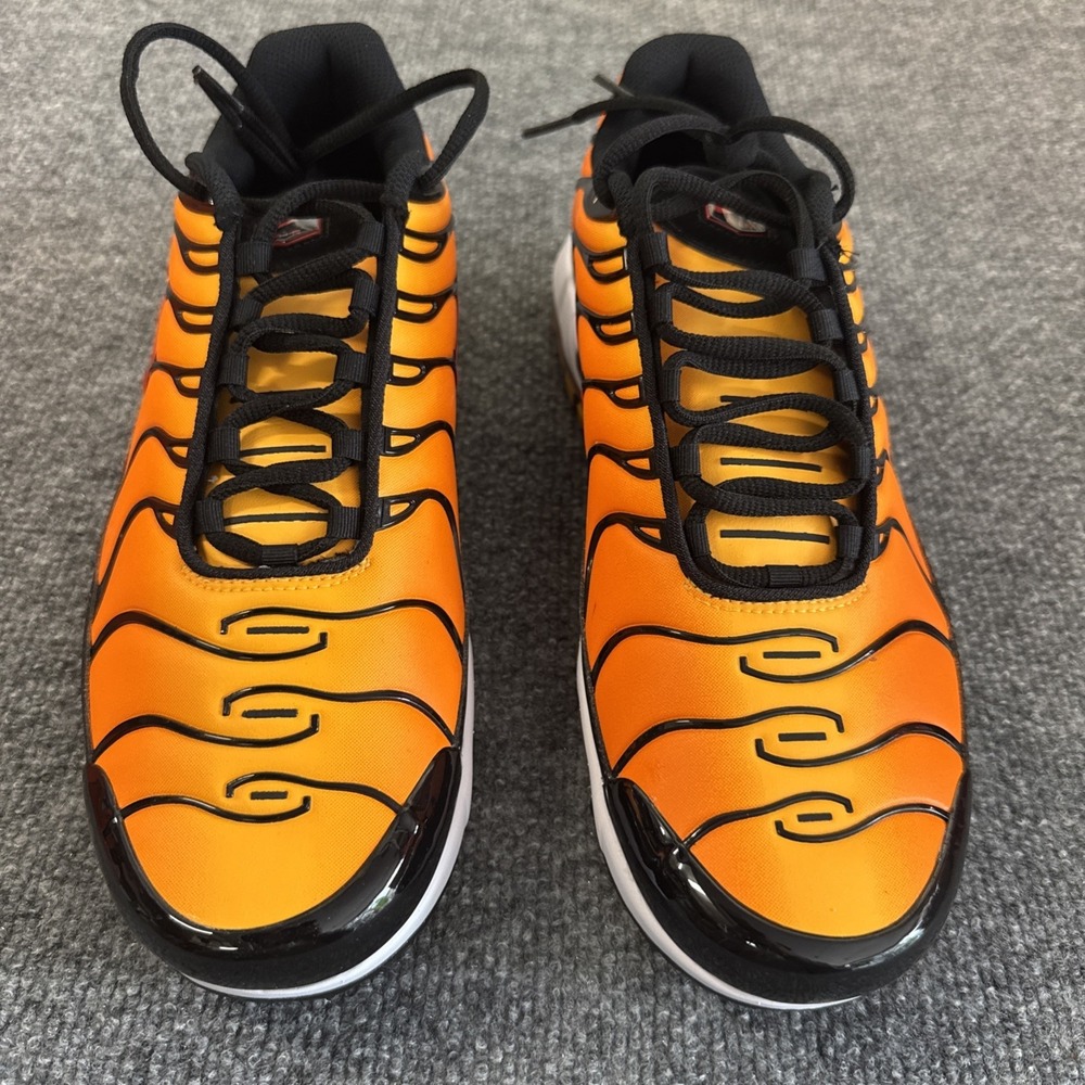 Size 10.5 - Nike Air Max Plus Golf Sunset - Picture 4 of 6